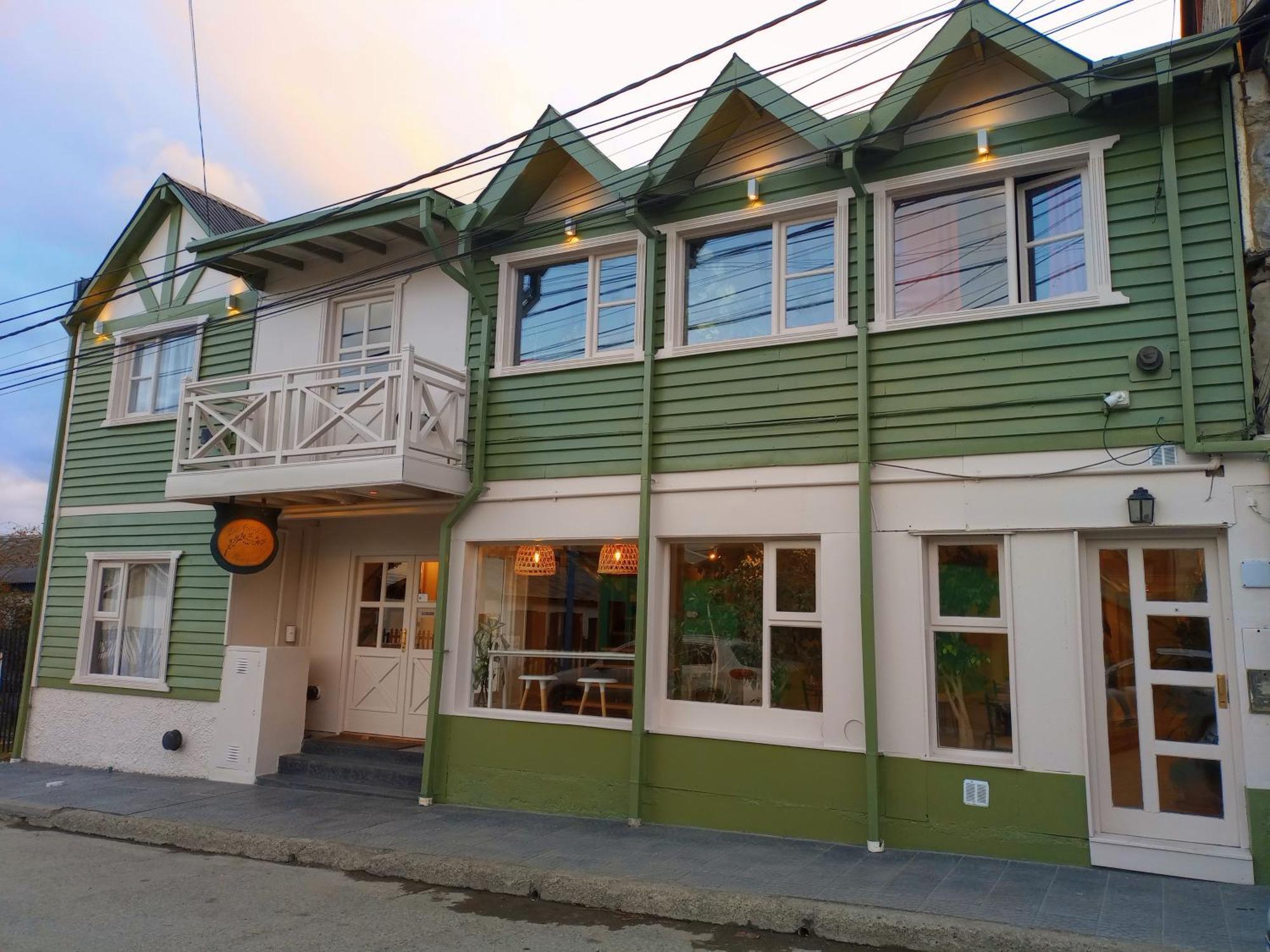 Los Calafates Hotel Ushuaia Exterior foto